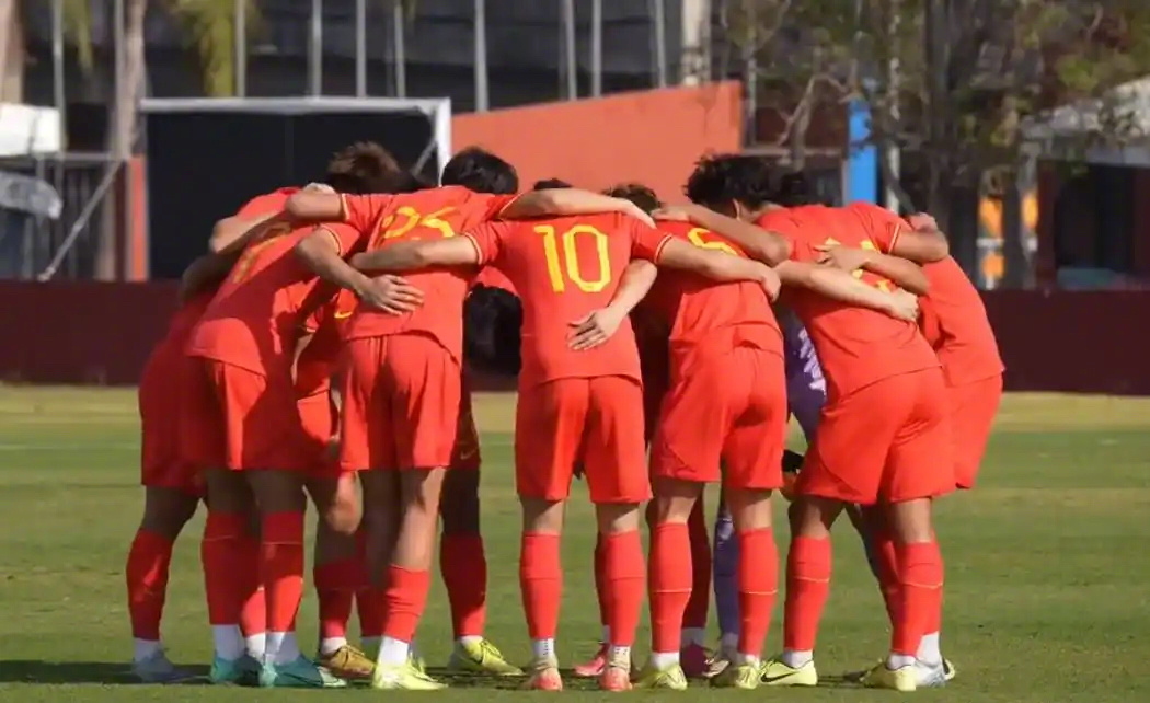 半岛体育在线网站-关于江苏苏宁客场战平河南建业，保持不败状态的信息