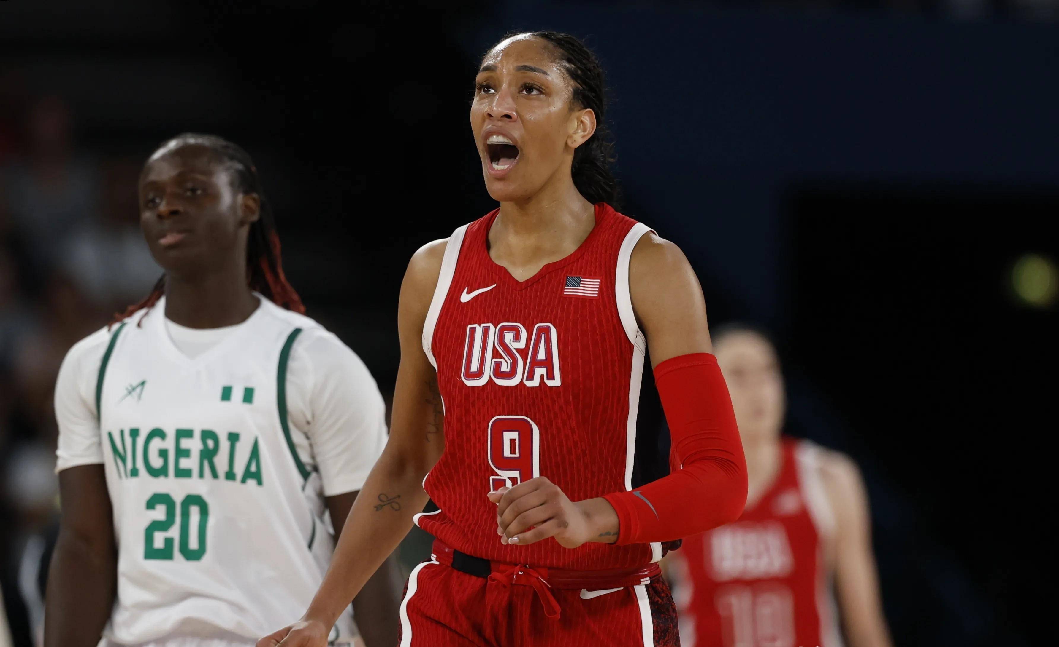 半岛体育平台官网-美国女篮队夺得金牌，创造历史性胜利