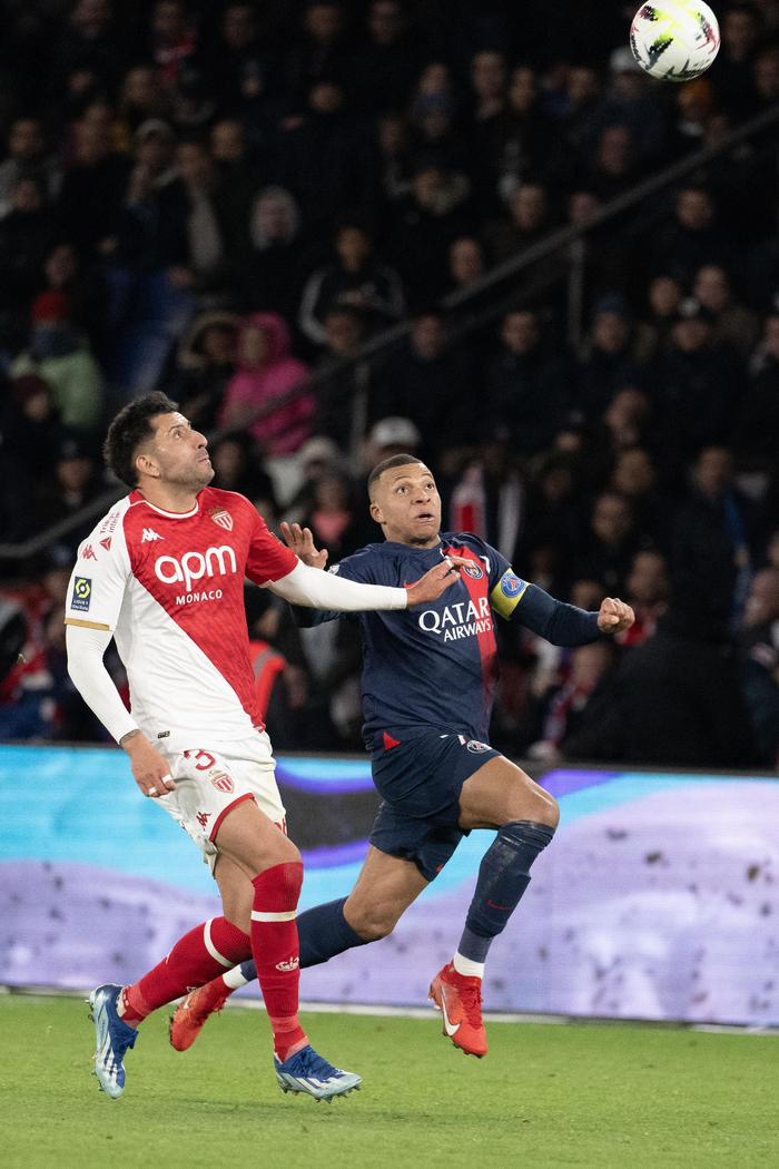 半岛体育官网入口-摩纳哥主场告捷，紧追法甲前列的简单介绍