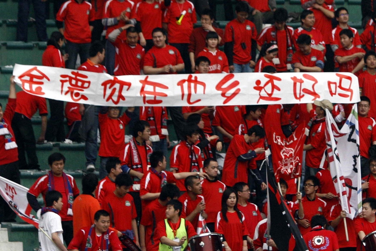 半岛体育官网安全-关于球队整体协作密切，连番取得胜利的信心增加的信息